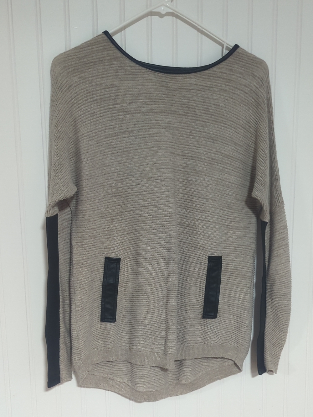 A. Byer Beige Ribbed Knit Sweater with Black Trim